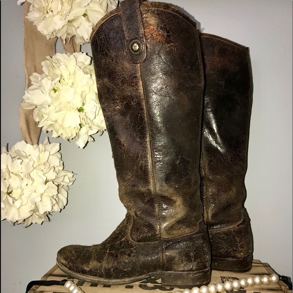 Frye Melissa button distressed boot